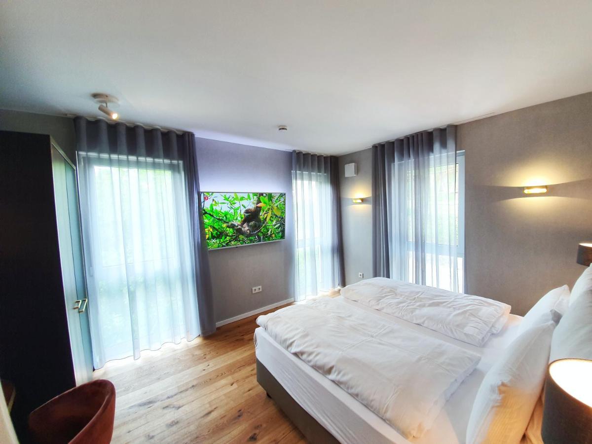 Erasmus Lodge - Ferienwohnungen Zum Wohlfuehlen Trassem Buitenkant foto