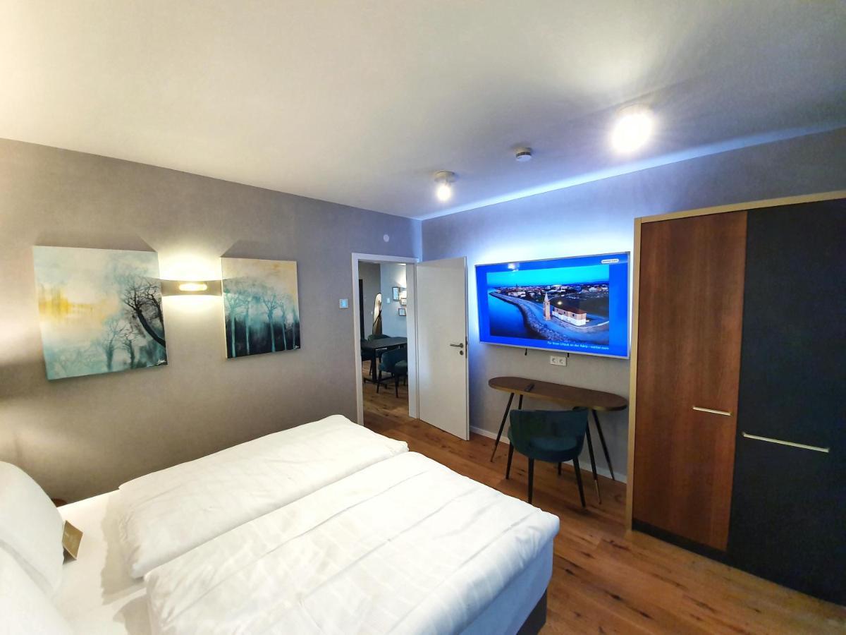 Erasmus Lodge - Ferienwohnungen Zum Wohlfuehlen Trassem Buitenkant foto