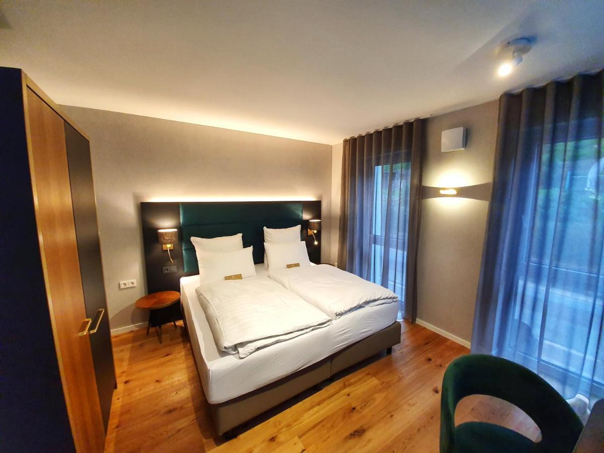 Erasmus Lodge - Ferienwohnungen Zum Wohlfuehlen Trassem Buitenkant foto