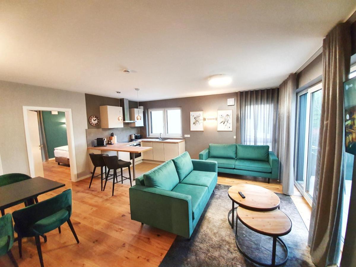 Erasmus Lodge - Ferienwohnungen Zum Wohlfuehlen Trassem Buitenkant foto