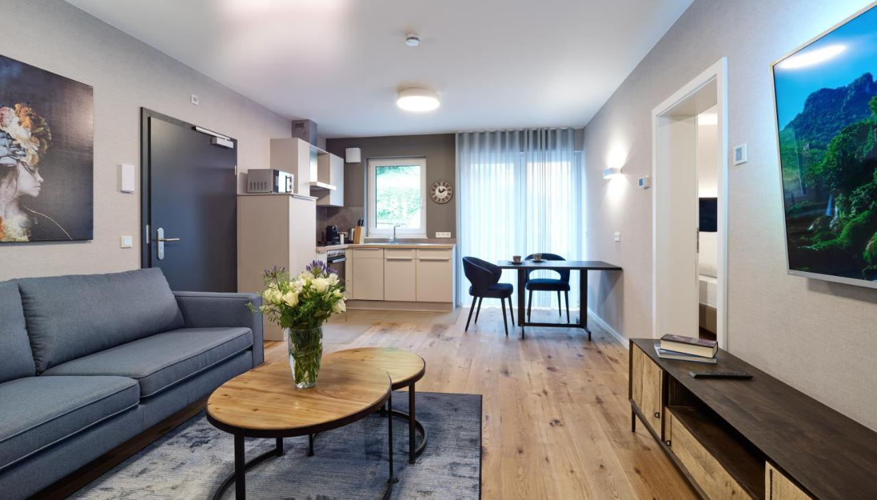 Erasmus Lodge - Ferienwohnungen Zum Wohlfuehlen Trassem Buitenkant foto